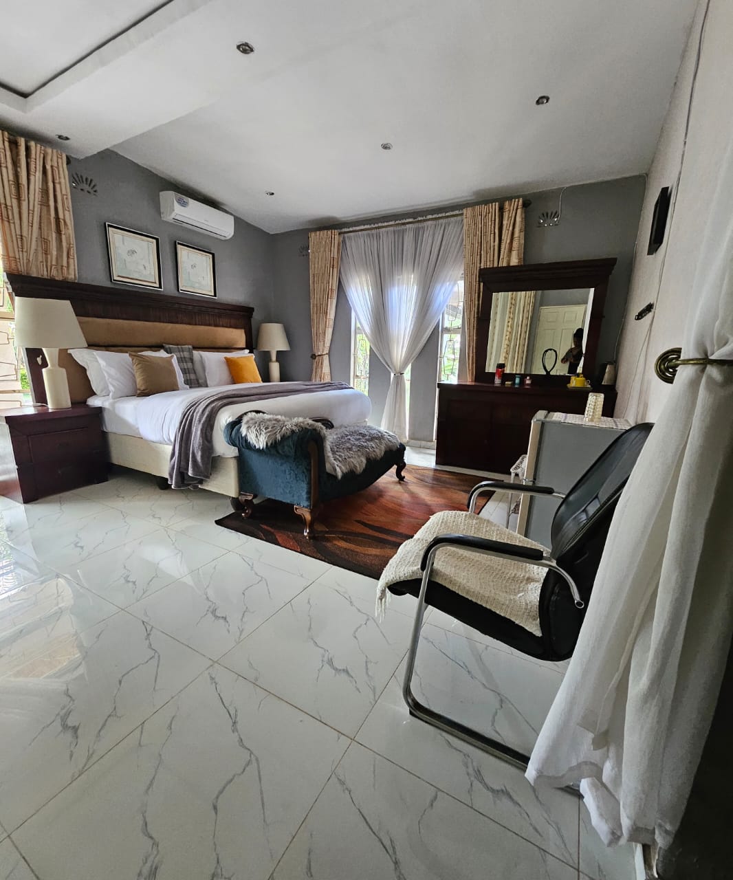 Executive Unit — Master bedroom